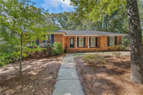 816 Heard Ave, Auburn, AL 36830