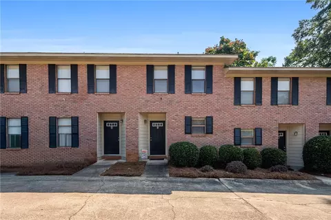 111 S Ross St #9, Auburn, AL 36830