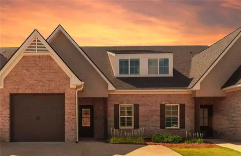 1408 Eden Gate Xing, Auburn, AL 36830