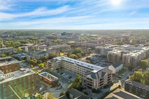 234 W Magnolia Ave #204, Auburn, AL 36830
