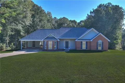 423 Lee Road 2110, Salem, AL 36874