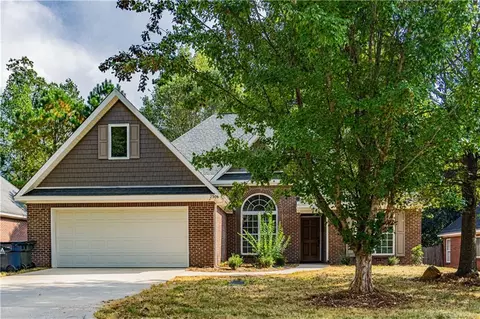 2306 Core Dr, Auburn, AL 36830