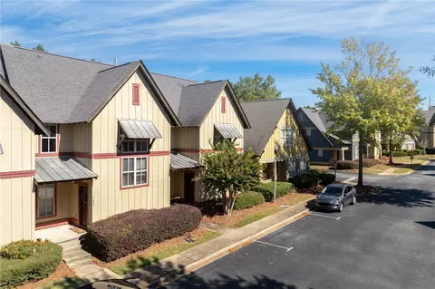 650 Dekalb St #1422, Auburn, AL 36830