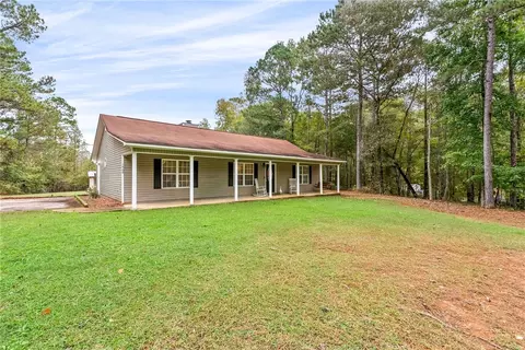 1468 Lee Road 374, Valley, AL 36854