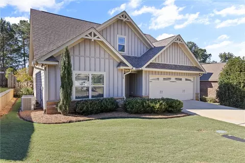 139 Denali Ln, Auburn, AL 36832