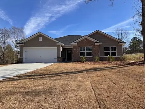 84 Lee Road 237, Smiths Station, AL 36877