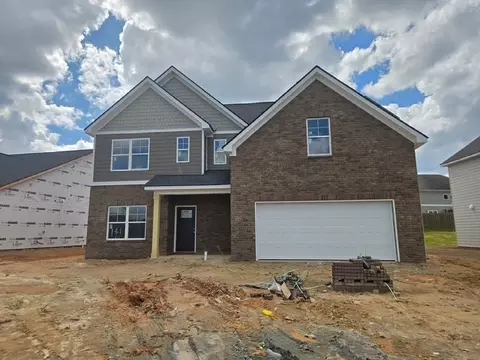 253 Black Oak Dr, Smiths Station, AL 36877