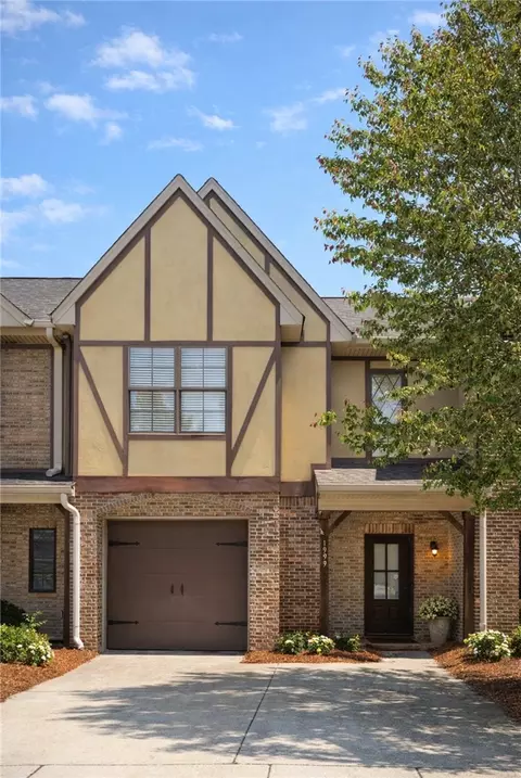 1999 Stephanie Ct, Auburn, AL 36832