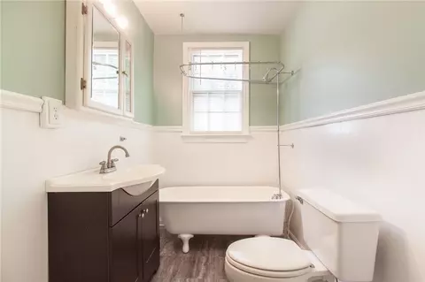 Bath - 813 Spring St, Valley, AL 36854 photo 1 of 2