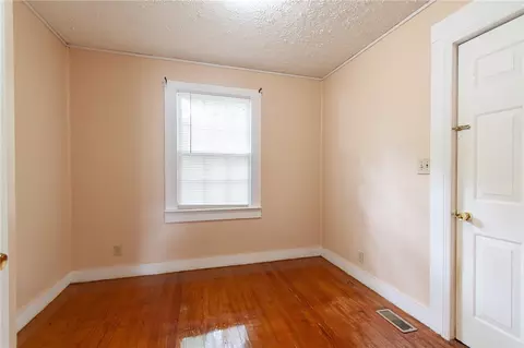 Bedroom - 813 Spring St, Valley, AL 36854 photo 3 of 3