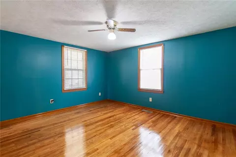 Bedroom - 813 Spring St, Valley, AL 36854 photo 2 of 3