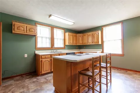 Kitchen - 813 Spring St, Valley, AL 36854 photo 2 of 4