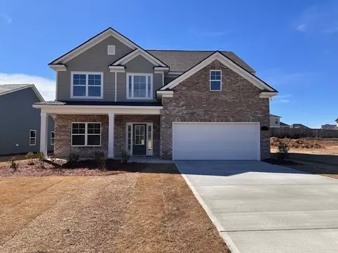 299 Black Oak Dr, Smiths Station, AL 36877