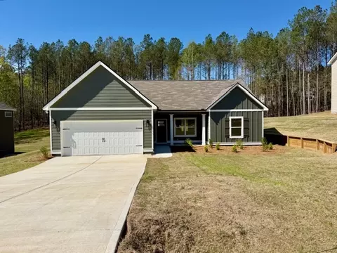 25 Lee Road 2133, Valley, AL 36854