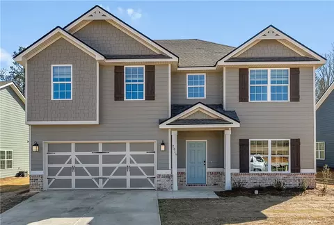 2319 Fuzzy Fls, Opelika, AL 36804