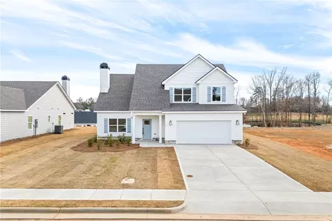 1183 Palmer Lee Dr, Opelika, AL 36801