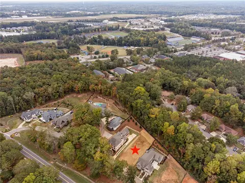1376 Annalue Ridge Trl, Auburn, AL 36830