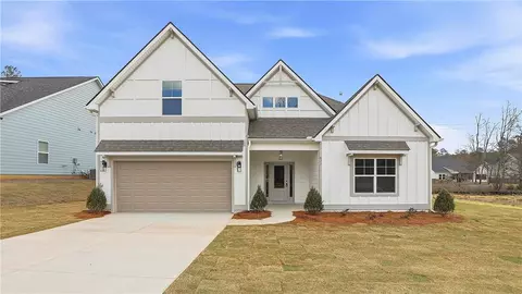 825 Asheton Dr #4, Opelika, AL 36801