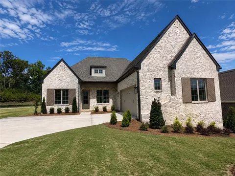 600 Overbrook Ln, Auburn, AL 36830