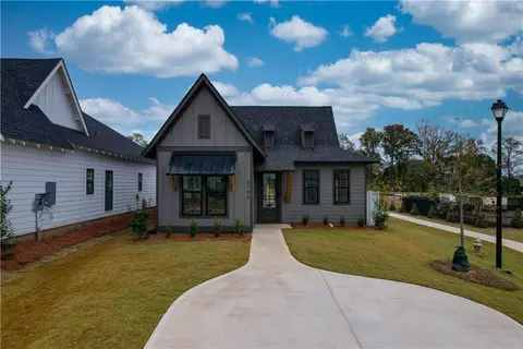 3106 Bottle Way, Auburn, AL 36830