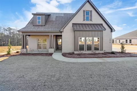 1878 Long Leaf Ln, Opelika, AL 36804
