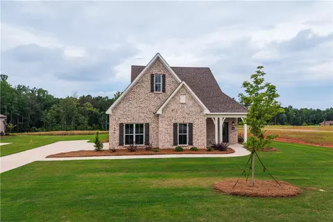 1890 Long Leaf Ln, Opelika, AL 36804