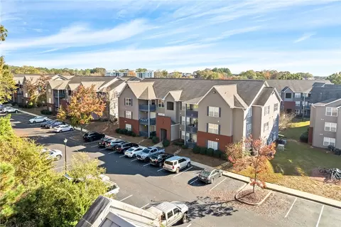 1114 S College St #7101, Auburn, AL 36830