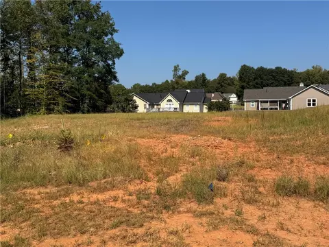 lot9 Long Leaf Ln, Opelika, AL 36804