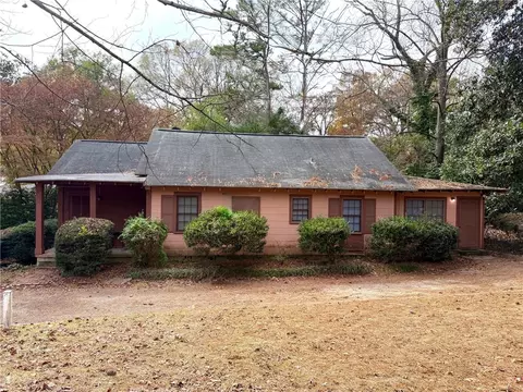 1032 E Glenn Ave, Auburn, AL 36830 photo 2