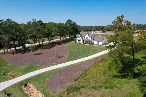 4004 Blackberry Ln, Auburn, AL 36830