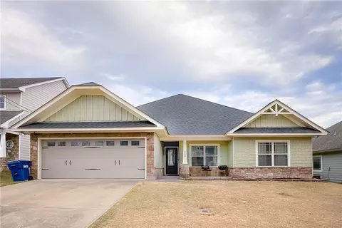 263 Lee Road 2170, Phenix City, AL 36870
