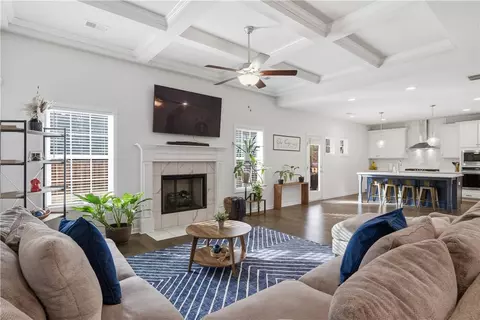 1799 Solamere Ct, Auburn, AL 36832