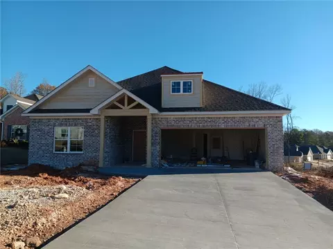 2730 Sophia Ct, Auburn, AL 36830