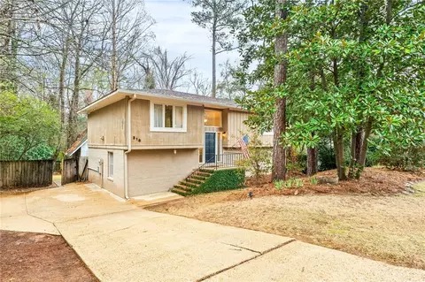 318 Tullahoma Dr, Auburn, AL 36830