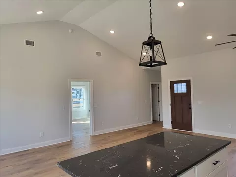1112 30th St, Valley, AL 36854 photo 15