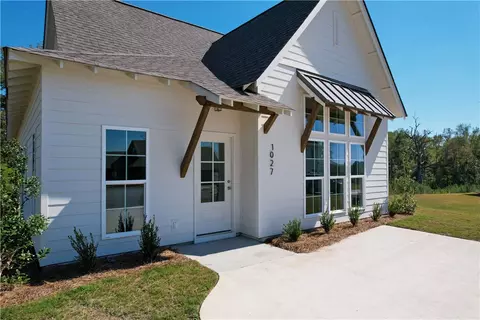 206 Bottle Way, Auburn, AL 36830