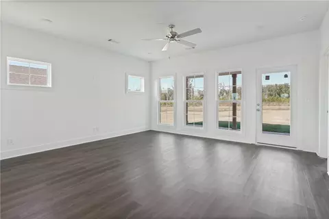 1013 Crossing Ct E, Valley, AL 36854 photo 21