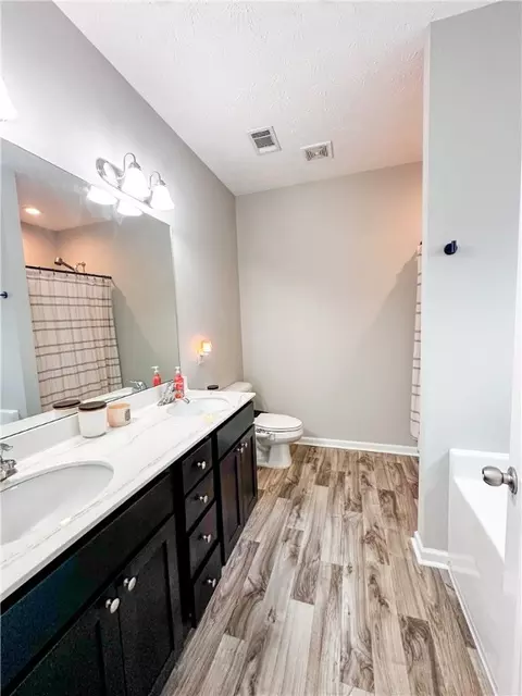 Bath - 32 Lee Road 2156, Valley, AL 36854 photo 1 of 3