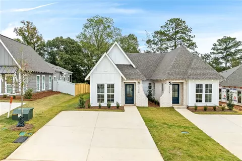 3228 Bradley Ln, Auburn, AL 36830