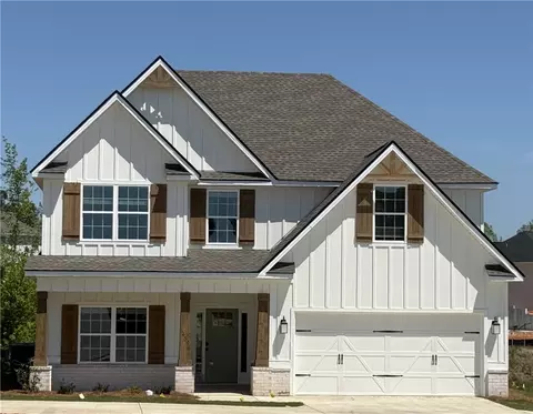 1459 Academy Dr, Auburn, AL 36830