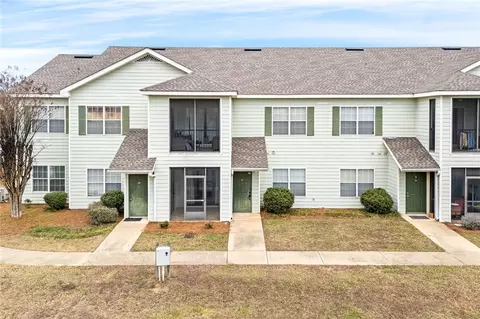 447 W Longleaf Dr #807, Auburn, AL 36832