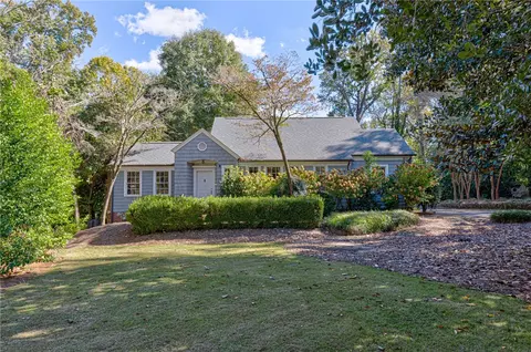 615 S College St, Auburn, AL 36830