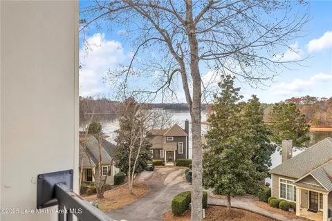 110 Village Loop #202A, Dadeville, AL 36853