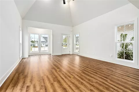 3221 Bradley Ln, Auburn, AL 36830