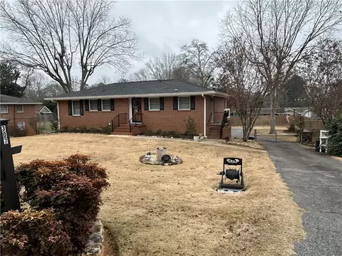 307 Highland Ave, Opelika, AL 36801