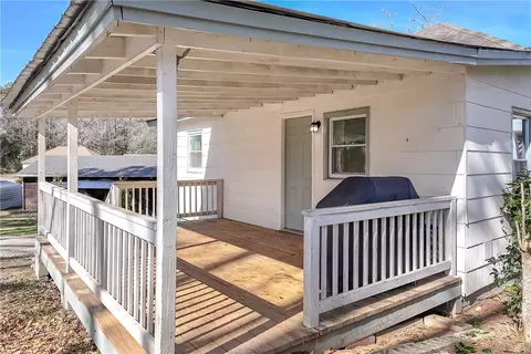 Exterior - 2408 30th St, Valley, AL 36854 photo 2 of 8