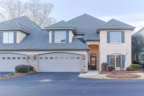 1136 Rock Fence Rd, Auburn, AL 36830