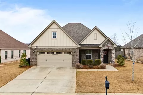 2606 Farmstone Rdg, Auburn, AL 36830