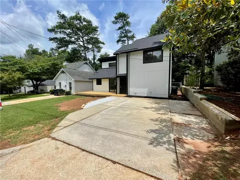819 Chickasaw Ave, Auburn, AL 36830
