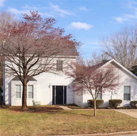 815 Chickasaw Ave, Auburn, AL 36830